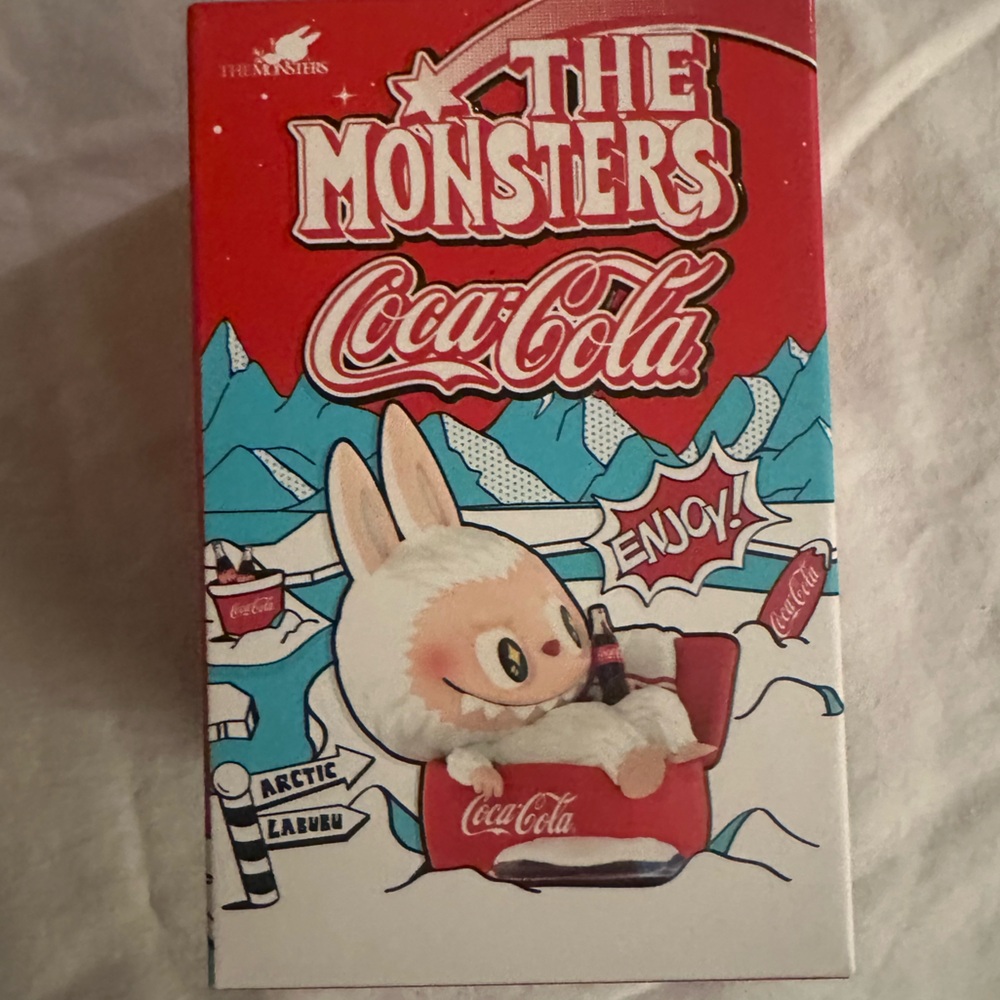 Coca-Cola The Monsters Red and White Box